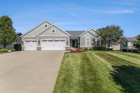 10946 Waterpoint Dr, Allendale, MI 49401