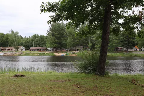 3622 Pinelands Rd, Gladwin, MI 48624 photo 2