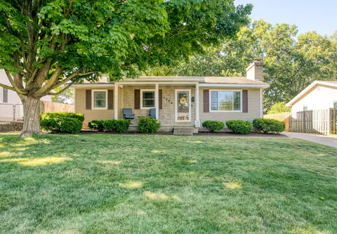 1548 Oakcrest St SW, Wyoming, MI 49509