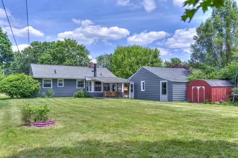 2719 Hillcrest Blvd, Jackson, MI 49203 photo 3