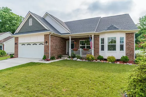 882 Henning St, Dundee, MI 48131 photo 2