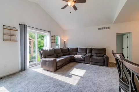 882 Henning St, Dundee, MI 48131 photo 13