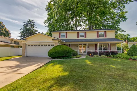 27075 Devonshire St, Southfield, MI 48076