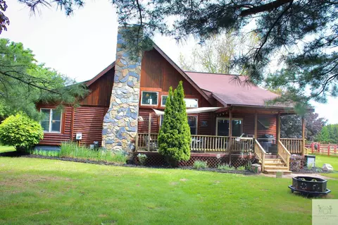 13261 Erdman Rd, Bear Lake, MI 49614