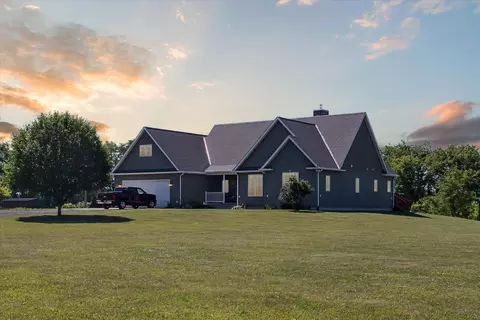 24987 Pokagon Hwy, Cassopolis, MI 49031