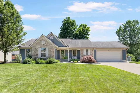 2016 Pavilion Dr SW, Byron Center, MI 49315