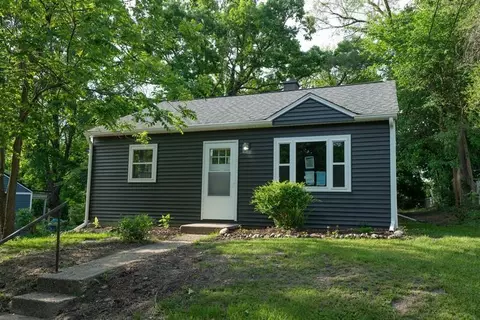 1331 Center St, Kalamazoo, MI 49048