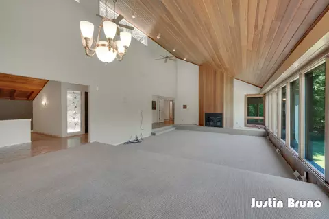 Living - 650 Greentree Ln NE, Ada, MI 49301 photo 1 of 6