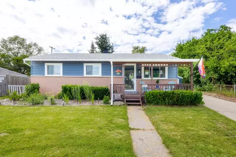1045 Rowley Ct, Ypsilanti, MI 48198