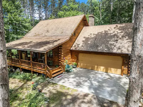 14217 7 Mile Rd NE, Belding, MI 48809