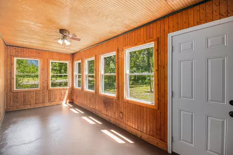 6261 Horton Rd, Jackson, MI 49201 photo 11