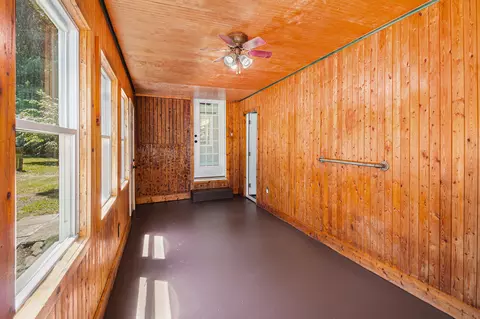 6261 Horton Rd, Jackson, MI 49201 photo 12