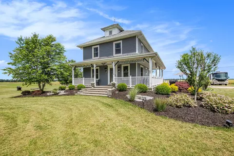 11112 Jackson Rd, Middleville, MI 49333