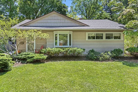 2409 Haisley Dr, Ann Arbor, MI 48103