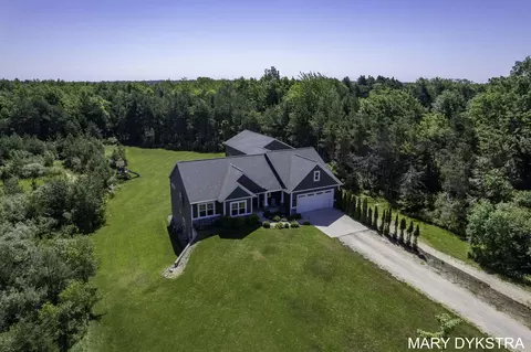4251 Beeline Rd, Holland, MI 49423