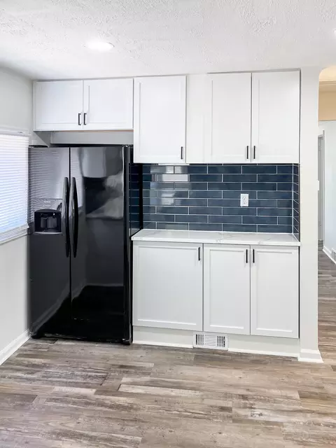 8117 Chapp Ave, Warren, MI 48089 photo 7
