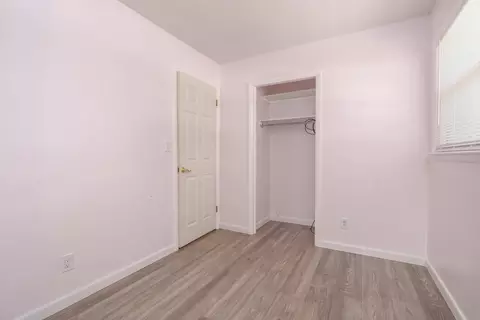411 N 28th St, Springfield, MI 49037 photo 17