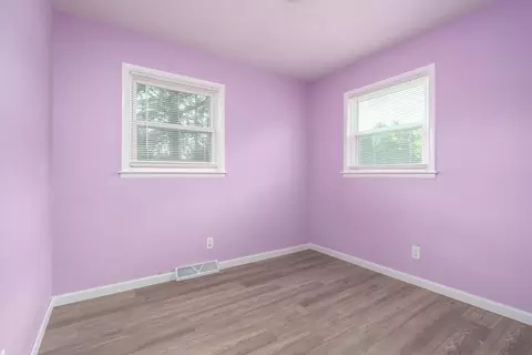 411 N 28th St, Springfield, MI 49037 photo 18