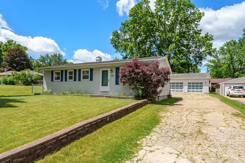 411 N 28th St, Springfield, MI 49037