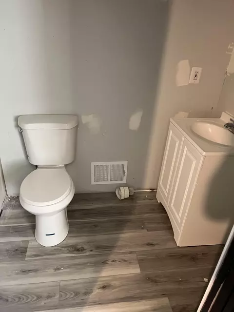 16034 Harrison St, Romulus, MI 48174 photo 10