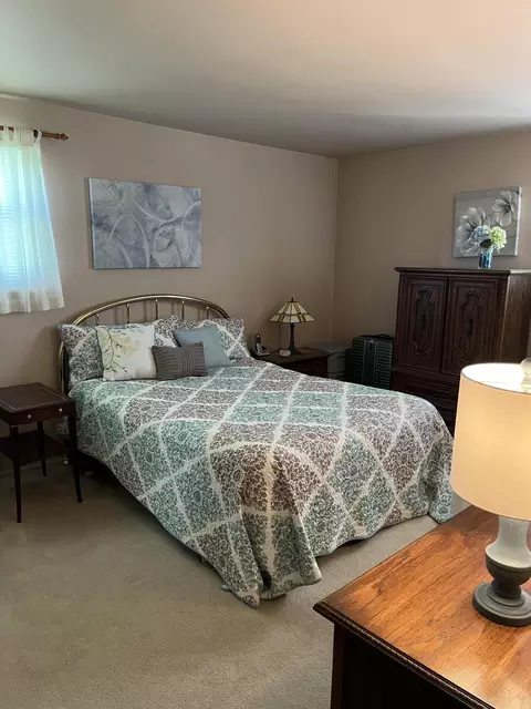 2447 Avery Dr, Troy, MI 48085 photo 18