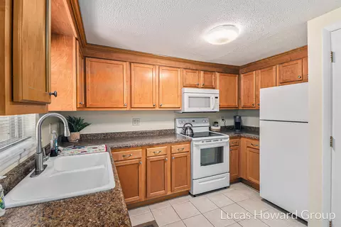 Kitchen - 641 52nd St, Pullman, MI 49450 photo 2 of 3