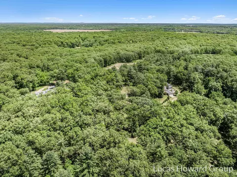 View/Area - 641 52nd St, Pullman, MI 49450 photo 2 of 8