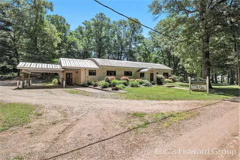 Exterior - 641 52nd St, Pullman, MI 49450 photo 13 of 29