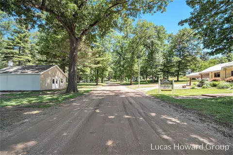 Exterior - 641 52nd St, Pullman, MI 49450 photo 15 of 29