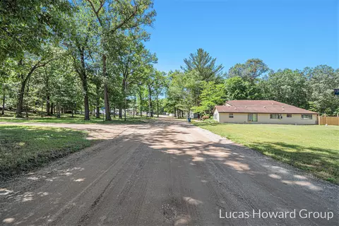 Exterior - 641 52nd St, Pullman, MI 49450 photo 14 of 29