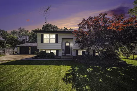 431 Maitland Dr, Horton, MI 49246