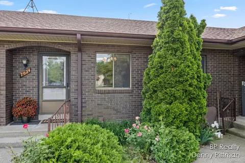 7024 Gardenview Ct SW, Byron Center, MI 49315