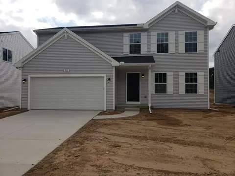 809 Parkwood Dr, Greenville, MI 48838