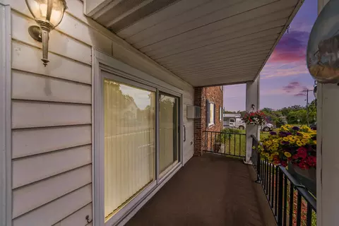 806 W Michigan Ave #107E, Jackson, MI 49202