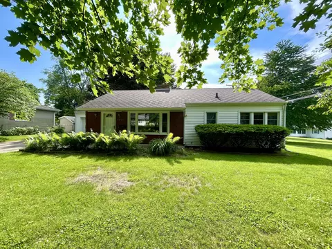 172 S West St, Hillsdale, MI 49242
