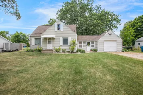 1212 Walnut St, Niles, MI 49120