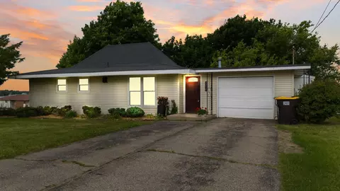 6372 Kelley Rd, Brooklyn, MI 49230