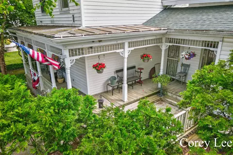 108 Mill St, Saranac, MI 48881 photo 3