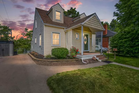 28636 Sheeks Blvd, Flat Rock, MI 48134