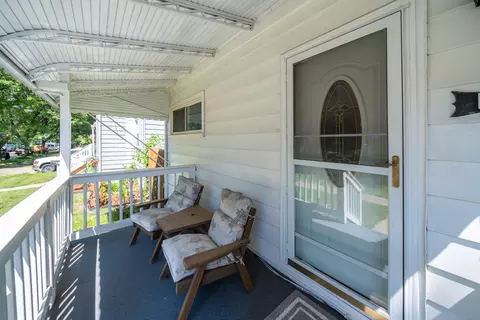 623 E Maxlow Ave, Hazel Park, MI 48030 photo 2