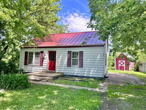 3805 S Washington Rd, Saginaw, MI 48601