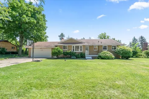 3101 Curtis Dr, Flint, MI 48507