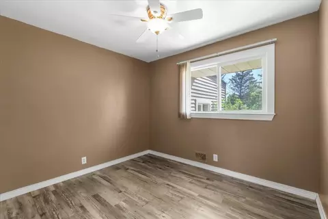 3101 Curtis Dr, Flint, MI 48507 photo 17