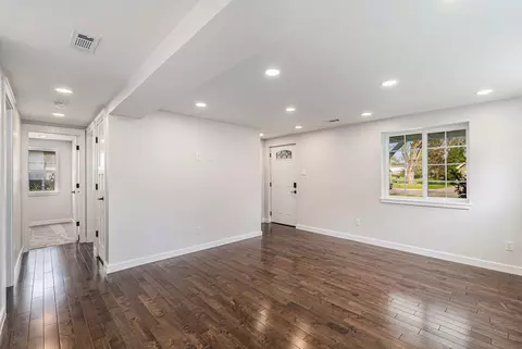 144 Hackett St, Jackson, MI 49202 photo 13