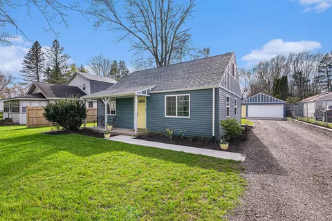 144 Hackett St, Jackson, MI 49202 photo 3
