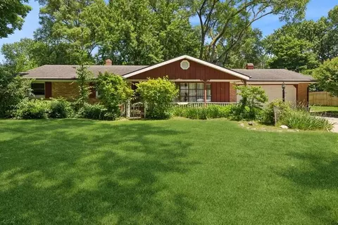 3233 E Valley View Dr, St. Joseph, MI 49085