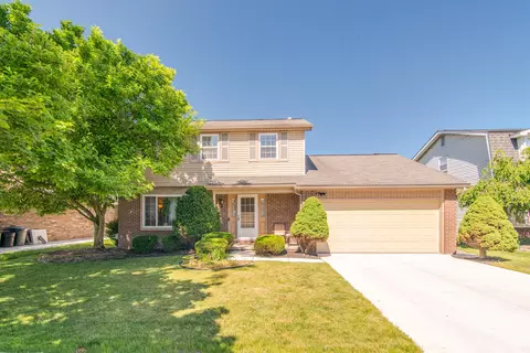 1665 Manton Blvd, Canton, MI 48187