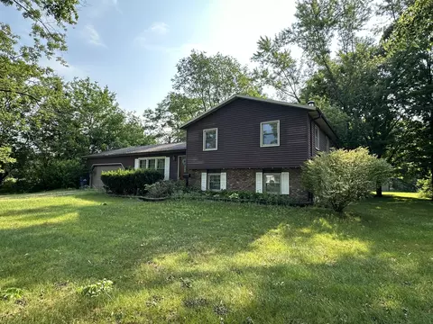 59229 County Road 657, Mattawan, MI 49071