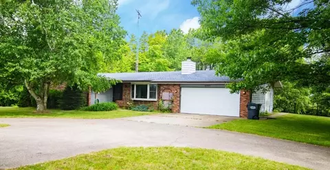 8395 Danneffel Rd, Watervliet, MI 49098