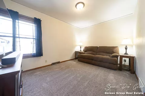 410 E Washington St, Belding, MI 48809 photo 28